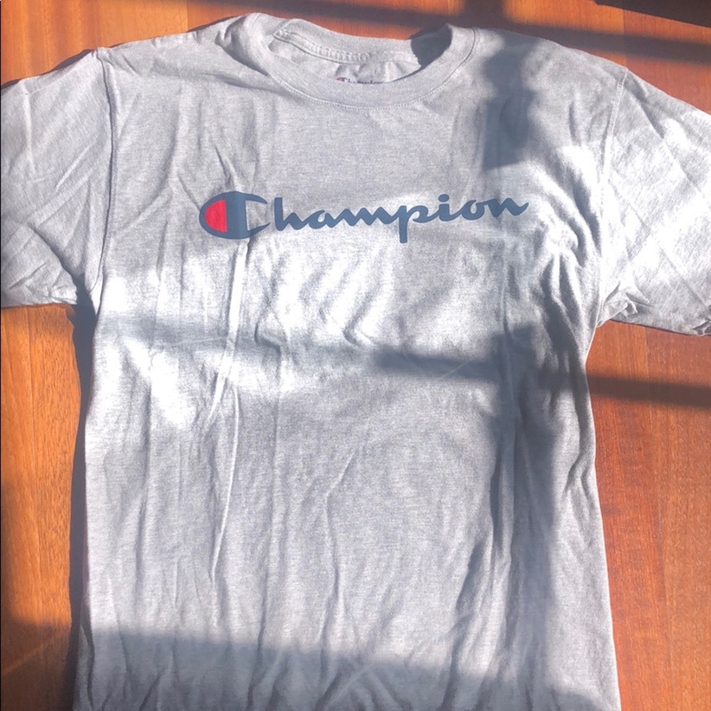 Champion T-shirt